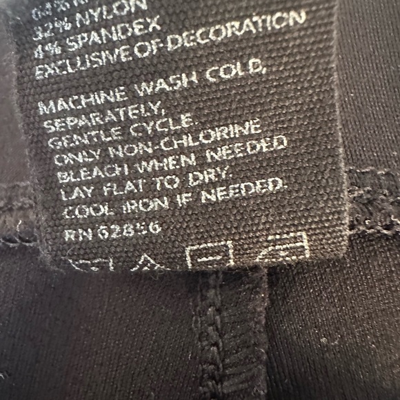 Hue black leggings size Medium - Picture 5 of 7